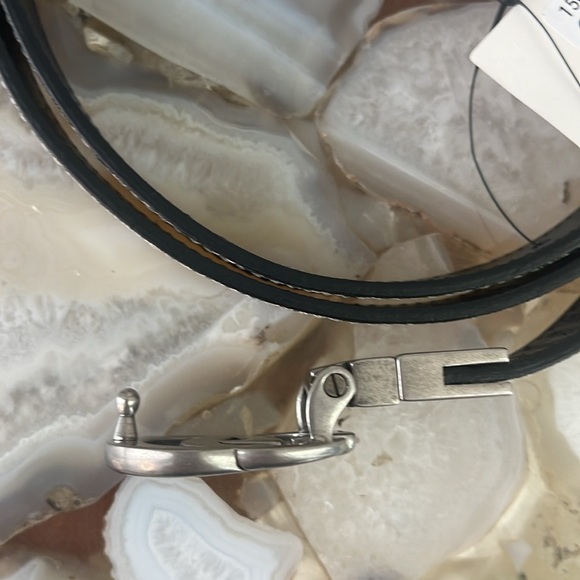 $950 New Authentic GUCCI Belt 95-38 GG LOGO Silver Signature Canvas Navy Blue - Picture 6 of 11